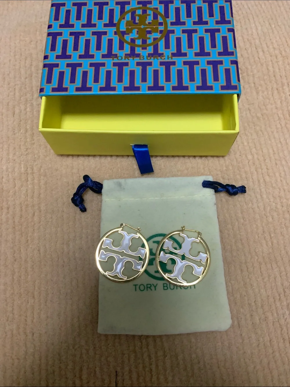 Tory Burch Gold and White Logo Hoop Earrings - Picture 3 of 5